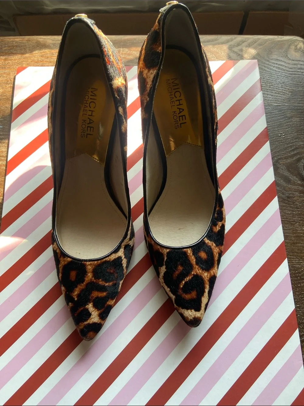 Michael Kors sophisticated leopard